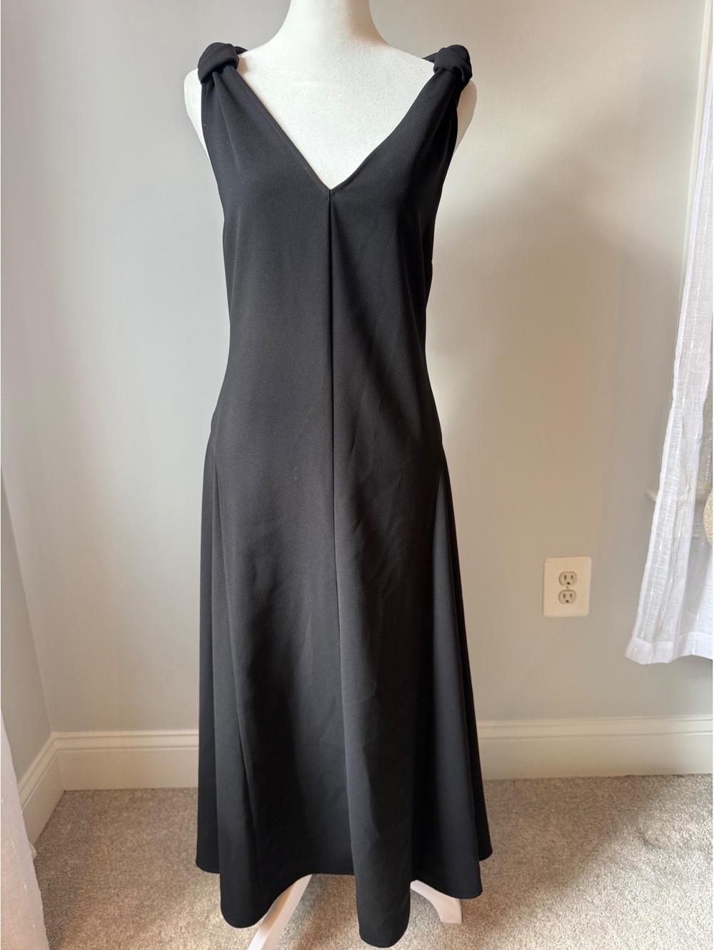Natori Black V-Neck Midi Dress  Knotted Shoulders